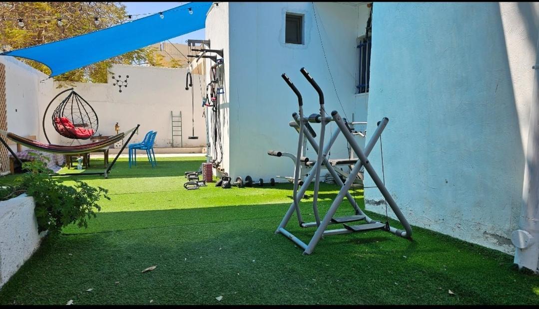Mango Haus Hostel Aqaba Bagian luar foto